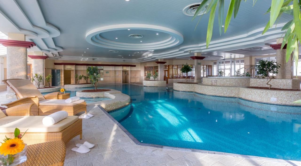 Slieve Russell Hotel 4*